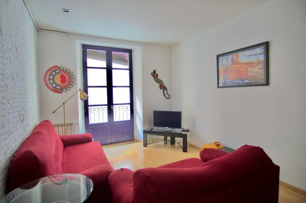 La Lleona Apartment Girona Spain